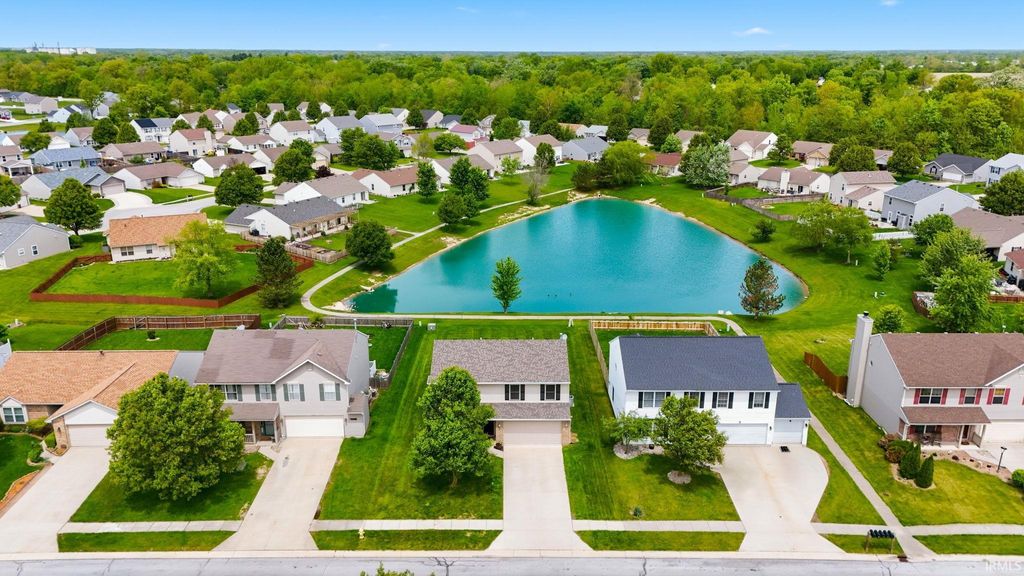 Photo of 10665 Slate Run, New Haven, IN 46774 (MLS # 202618964)