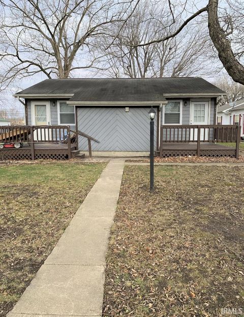 Photo of 328-330 McKee Street, Logansport, IN 46947 (MLS # 202615522)