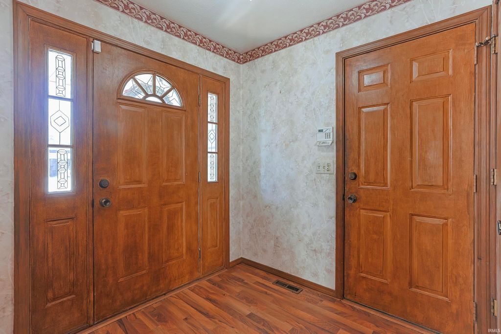 Photo of 5512 Trippel Drive, Mishawaka, IN 46545 (MLS # 202606716)