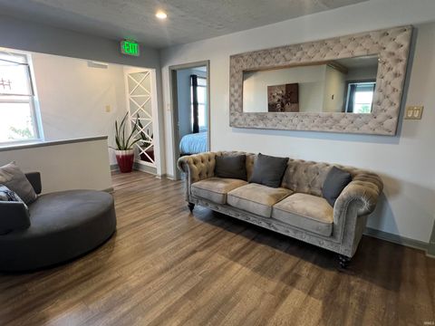 Tiny photo for 128 W Walnut St, Kokomo, IN 46901 (MLS # 202535879)