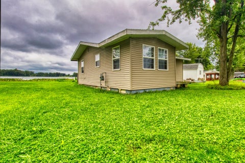 Tiny photo for 8861 S Jannie Lane, Silver Lake, IN 46982 (MLS # 202634624)