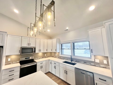 Tiny photo for 2106 Aruba Drive, Bedford, IN 47421 (MLS # 202603300)