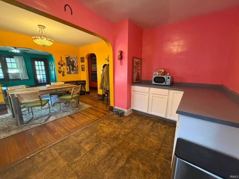 Tiny photo for 821 W Park Avenue, Kokomo, IN 46901 (MLS # 202638500)