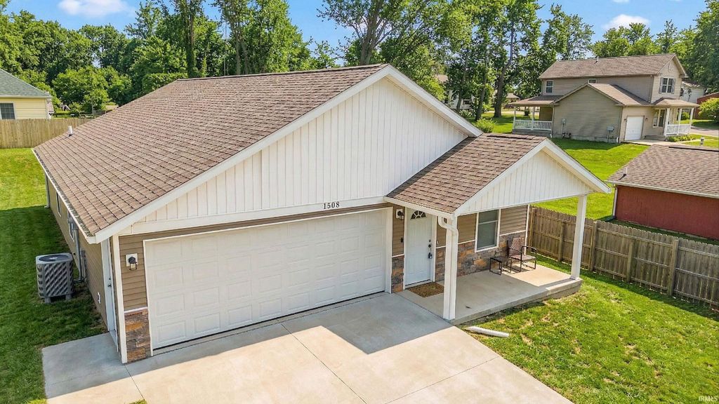 Photo of 1508 W 11th Street, Bloomington, IN 47404 (MLS # 202609782)