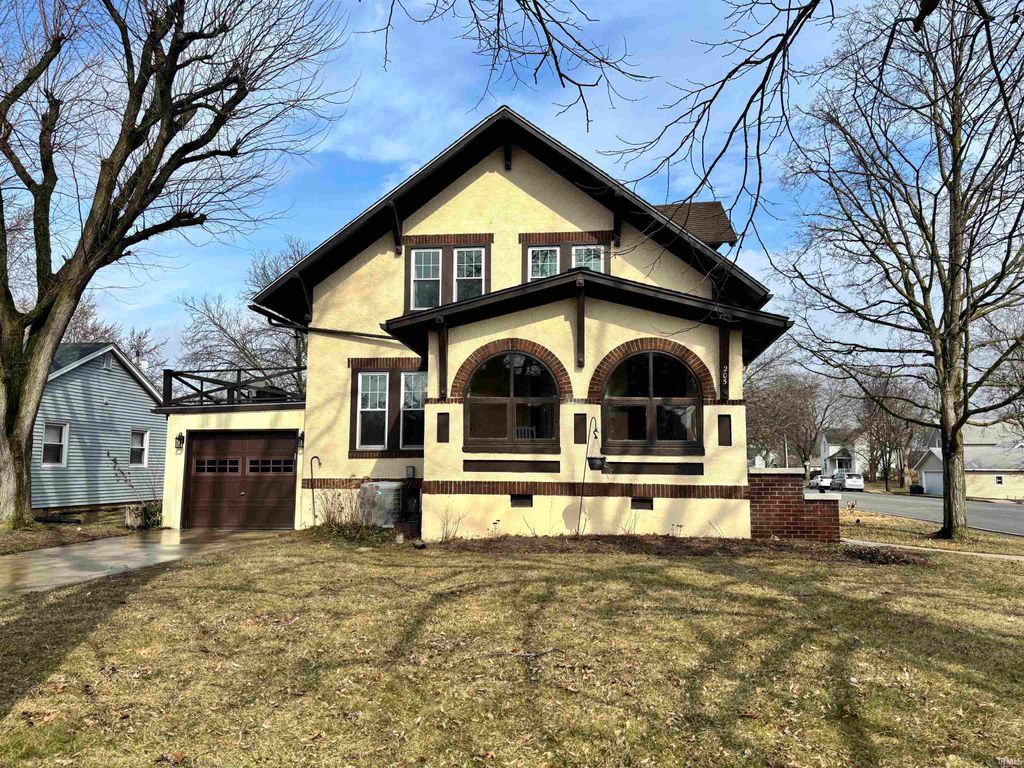 Photo of 205 Bryan Street, Berne, IN 46711 (MLS # 202607476)