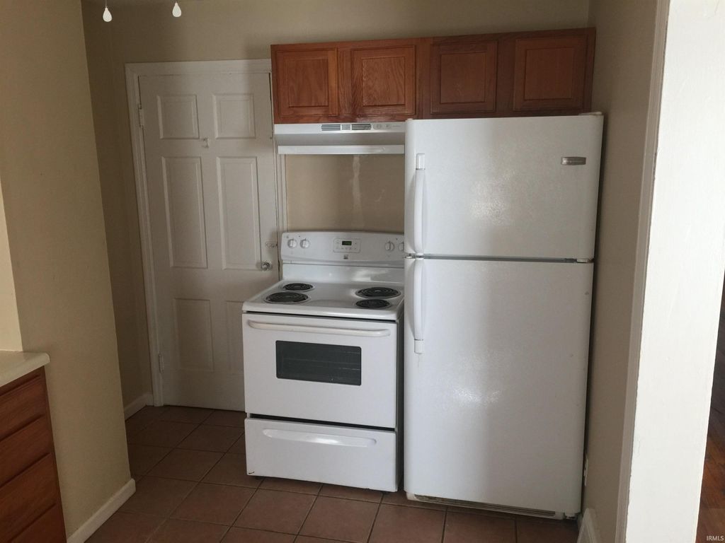 Photo of 1217 1219 Corregidor Circle, Evansville, IN 47714 (MLS # 202623851)
