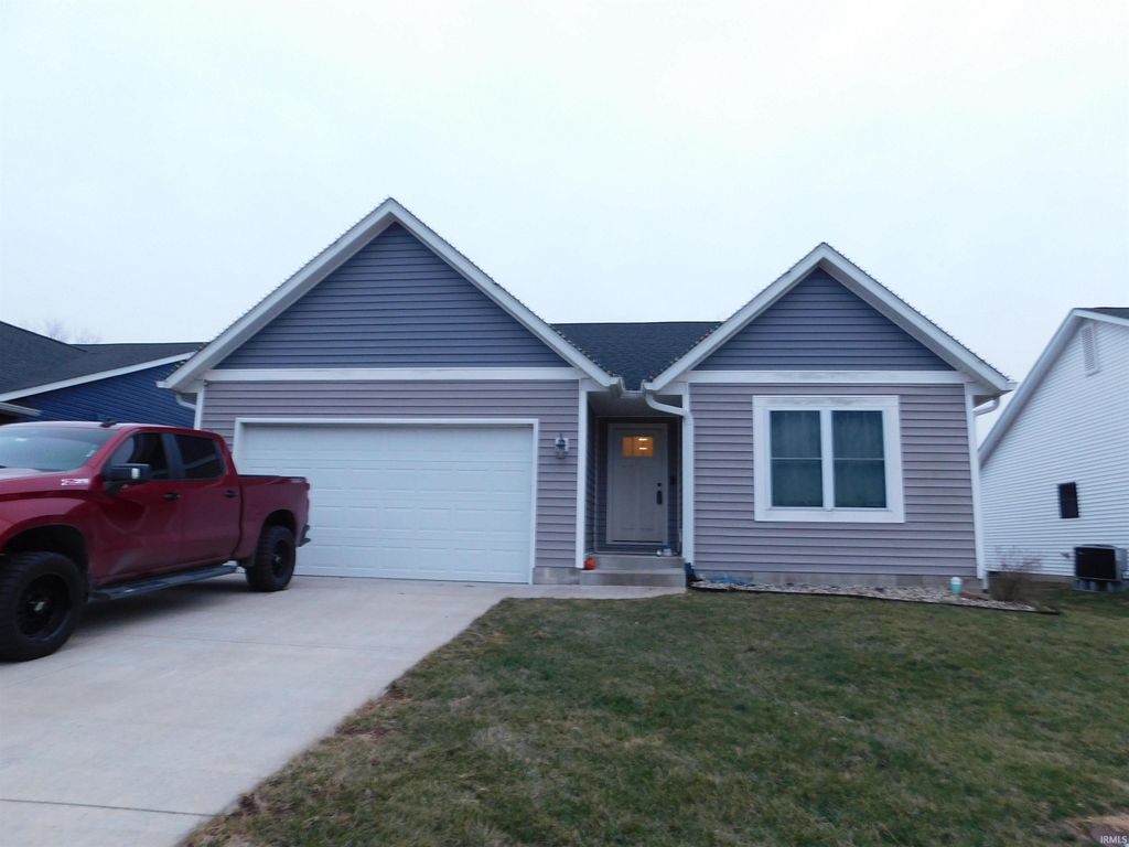 Photo of 7291 W Mustang Drive, Ellettsville, IN 47429 (MLS # 202605842)