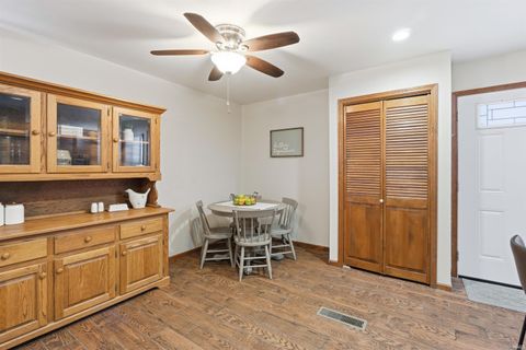 Tiny photo for 800 N Knight Circle, Marion, IN 46952 (MLS # 202603829)