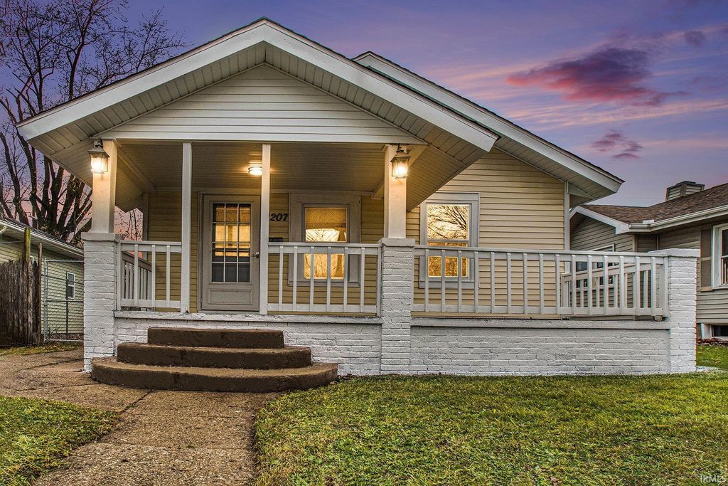 Photo of 1207 N Olive Street, South Bend, IN 46628 (MLS # 202547451)