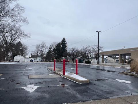 Tiny photo for 2133 N Washington St, Kokomo, IN 46901 (MLS # 202604824)