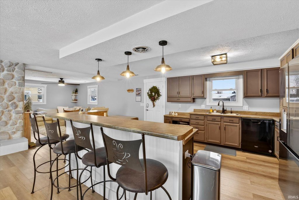 Photo of 6010 S 020 West, Wolcottville, IN 46795 (MLS # 202603428)