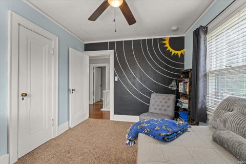 Tiny photo for 1102 E Wayne Street, South Bend, IN 46615 (MLS # 202630243)