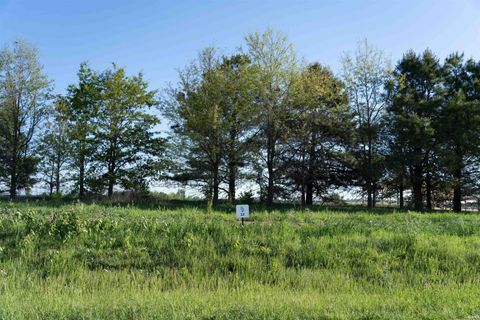 Photo of 9865 Ayrshire Road, Chandler, IN 47610 (MLS # 202616205)