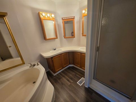 Tiny photo for 31 N Vacation Way Way, North Manchester, IN 46962 (MLS # 202537157)