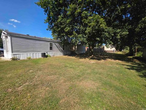 Tiny photo for 31 N Vacation Way Way, North Manchester, IN 46962 (MLS # 202537157)