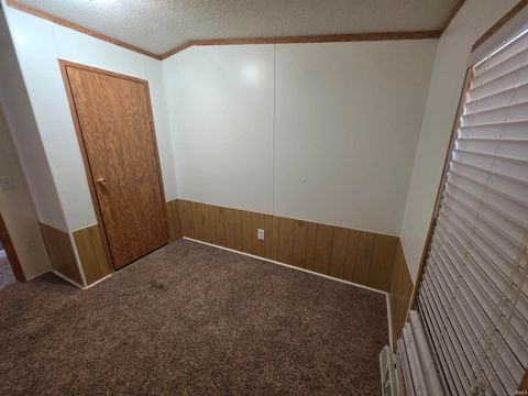 Tiny photo for 31 N Vacation Way Way, North Manchester, IN 46962 (MLS # 202537157)