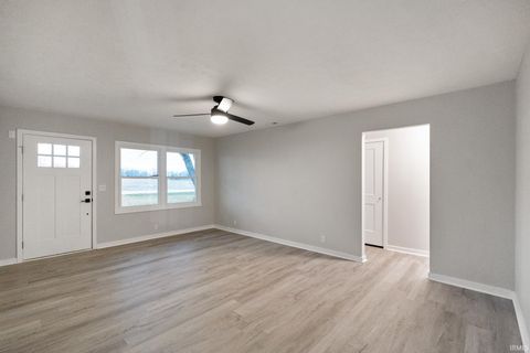 Tiny photo for 10159 Hodge Road, Clayton, IN 46118 (MLS # 202548779)