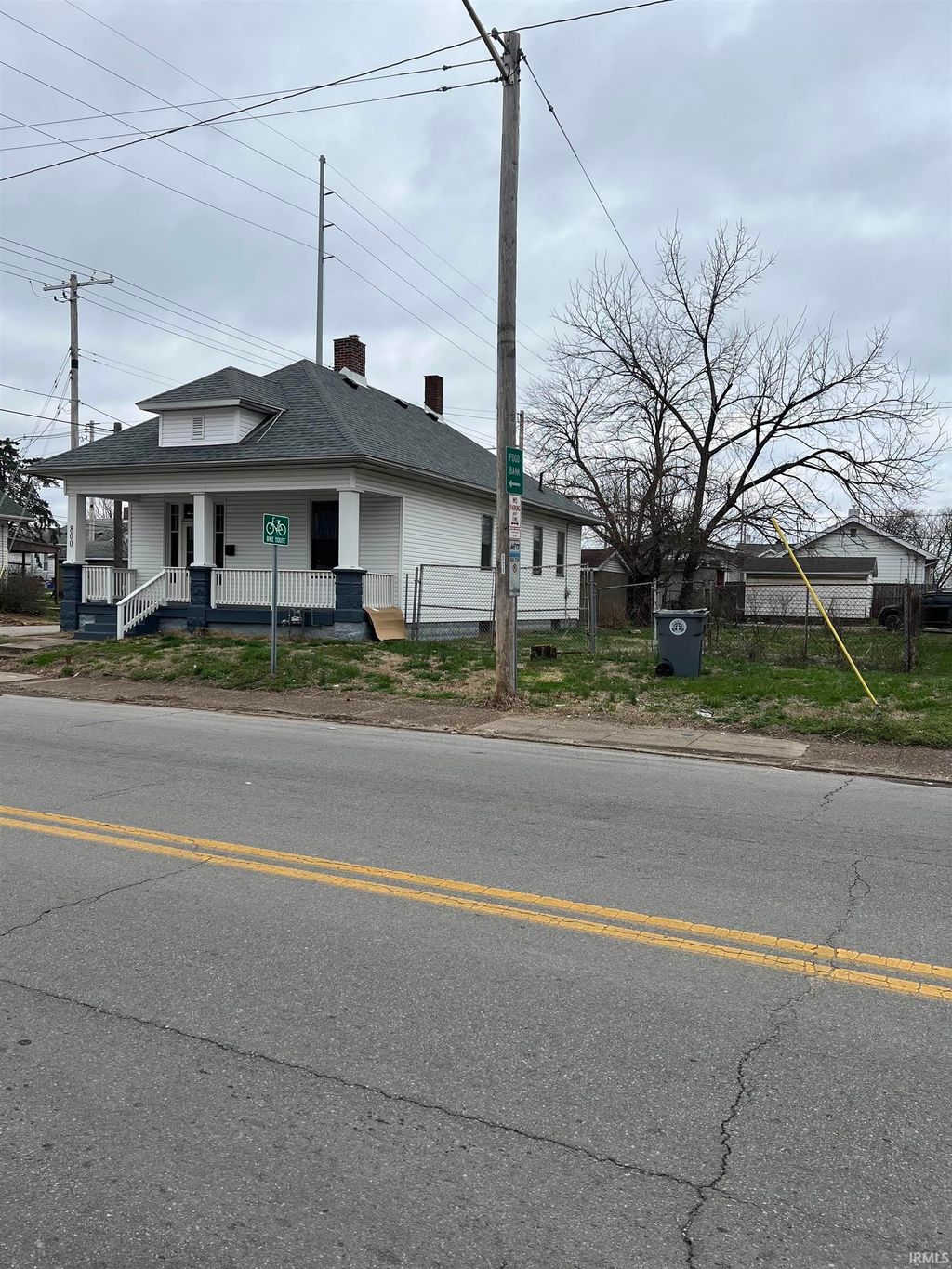 Photo of 800 E Virginia Street, Evansville, IN 47711 (MLS # 202608384)