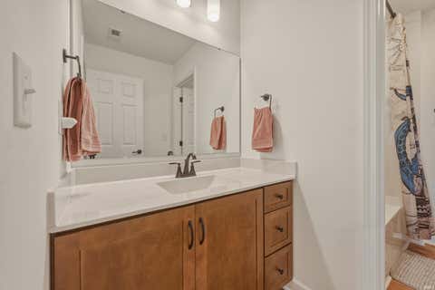 Tiny photo for 1301 N Wild Pine Drive, Yorktown, IN 47396 (MLS # 202635317)