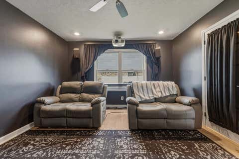 Tiny photo for 1301 N Wild Pine Drive, Yorktown, IN 47396 (MLS # 202635317)