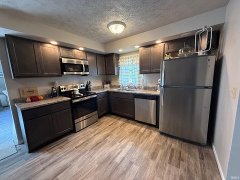 Tiny photo for 206 E Delaware Street, Medaryville, IN 47957 (MLS # 202639178)