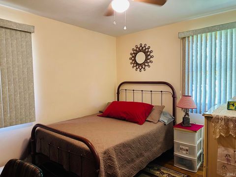 Tiny photo for 305 S Toner Street, Kewanna, IN 46939 (MLS # 202627260)