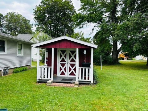 Tiny photo for 305 S Toner Street, Kewanna, IN 46939 (MLS # 202627260)