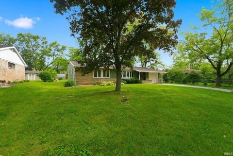 Tiny photo for 2915 Dodge Avenue, Fort Wayne, IN 46805 (MLS # 202622440)