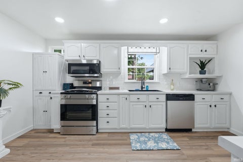 Tiny photo for 2915 Dodge Avenue, Fort Wayne, IN 46805 (MLS # 202622440)