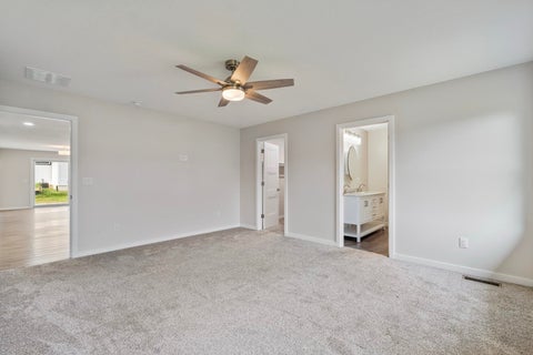 Tiny photo for 408 Ash Street, Pierceton, IN 46562 (MLS # 202624368)