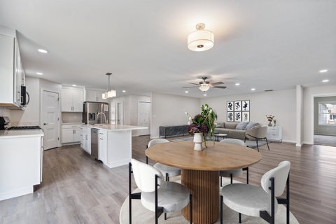 Tiny photo for 408 Ash Street, Pierceton, IN 46562 (MLS # 202624368)