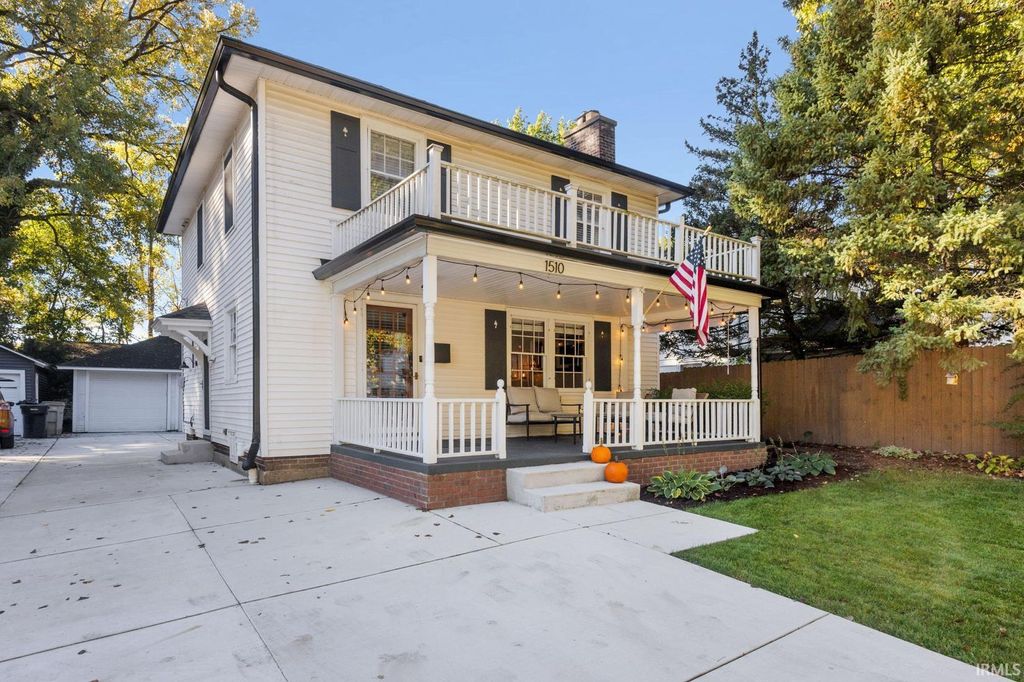 Photo of 1510 Sunnymede Avenue, South Bend, IN 46615 (MLS # 202606101)