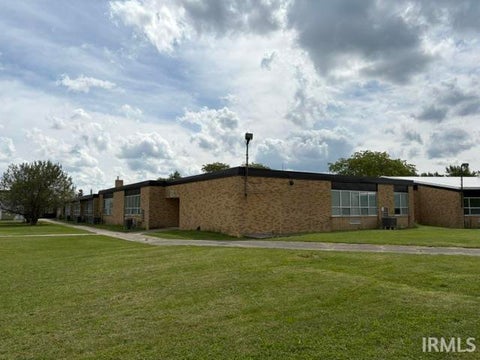 Tiny photo for 234 W Pearl Street, Dunkirk, IN 47336 (MLS # 202637803)