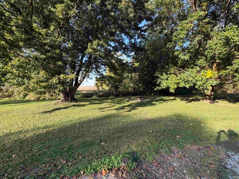 Tiny photo for 4902 E 200 S, Kokomo, IN 46902 (MLS # 202643199)