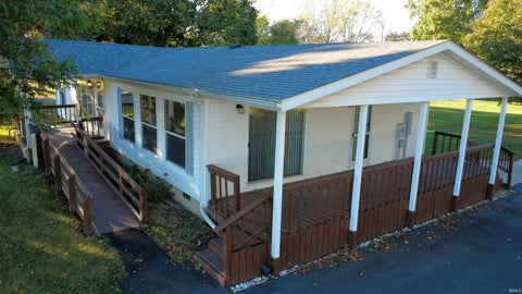 Tiny photo for 4902 E 200 S, Kokomo, IN 46902 (MLS # 202643199)