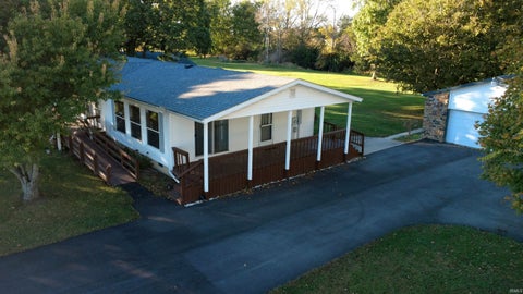 Photo of 4902 E 200 S, Kokomo, IN 46902 (MLS # 202643199)