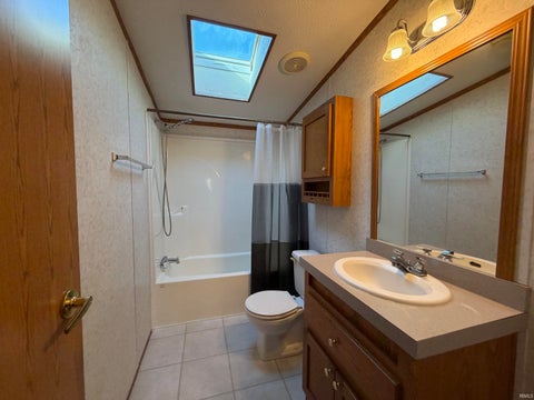 Tiny photo for 4902 E 200 S, Kokomo, IN 46902 (MLS # 202643199)