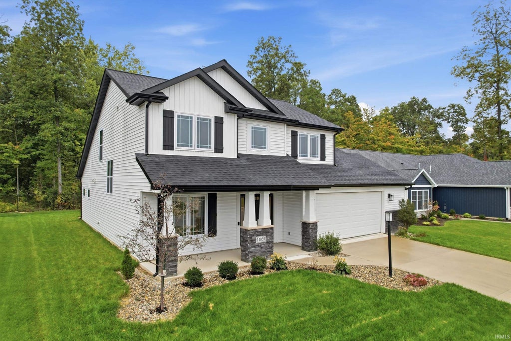 Photo of 14059 Diavik Place, Fort Wayne, IN 46845 (MLS # 202640733)