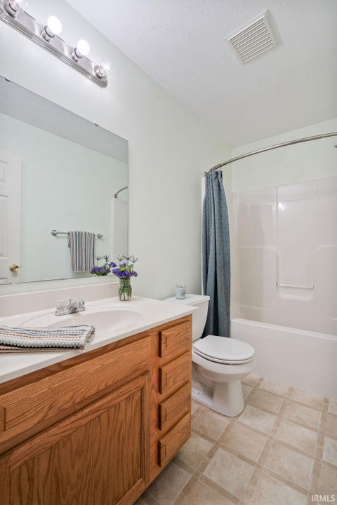 Tiny photo for 3649 W 500 North, Kokomo, IN 46901 (MLS # 202635119)