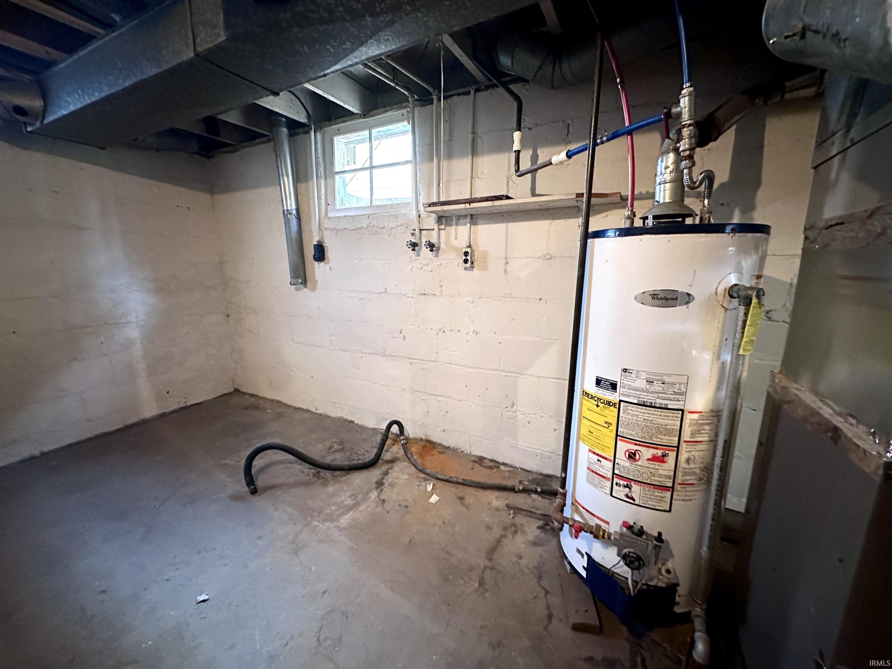 South Bend, Indiana 46613, United States, 3 Bedrooms Bedrooms, ,2 BathroomsBathrooms,Residential,Pending,88341