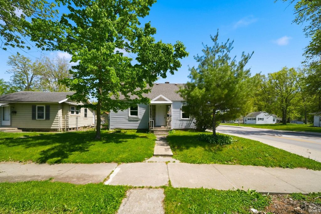 Photo of 3421 Alexander Street, Fort Wayne, IN 46806 (MLS # 202616840)
