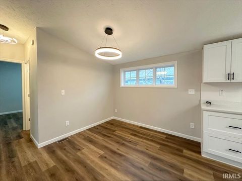 Tiny photo for 2427 N PURDUM Street, Kokomo, IN 46901 (MLS # 202600954)