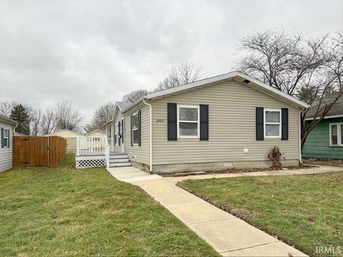 Tiny photo for 2427 N PURDUM Street, Kokomo, IN 46901 (MLS # 202600954)