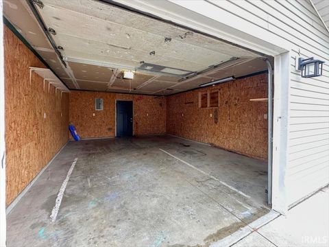 Tiny photo for 2427 N PURDUM Street, Kokomo, IN 46901 (MLS # 202600954)