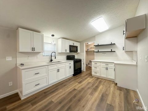 Tiny photo for 2427 N PURDUM Street, Kokomo, IN 46901 (MLS # 202600954)