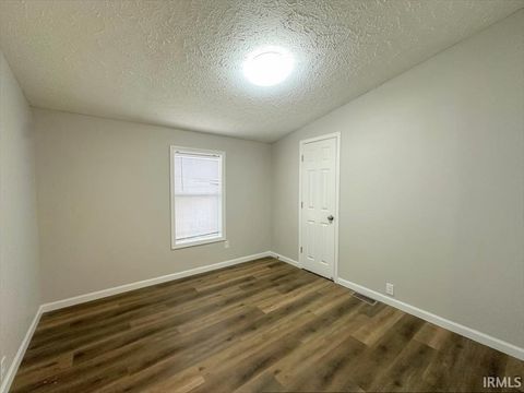 Tiny photo for 2427 N PURDUM Street, Kokomo, IN 46901 (MLS # 202600954)