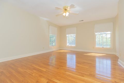 Tiny photo for 8310 Remington Drive, Evansville, IN 47711 (MLS # 202617458)