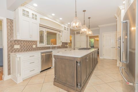 Tiny photo for 8310 Remington Drive, Evansville, IN 47711 (MLS # 202617458)