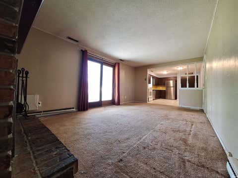 Tiny photo for 2705 Hollendale Drive, New Haven, IN 46774 (MLS # 202635332)