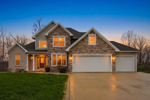 Photo of 110 Bagpiper Way, Angola, IN 46703 (MLS # 202612541)